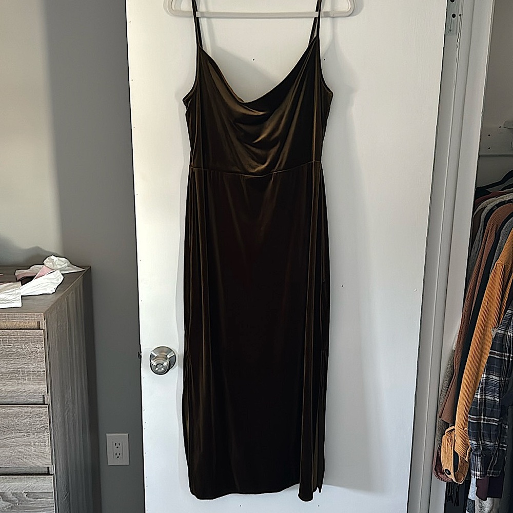 Velvet hunter green / gold colored mid length, Cowl neck dress